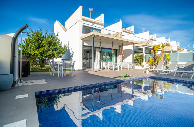 Villa - Bruktbolig - ORIHUELA COSTA - Lomas de Cabo Roig