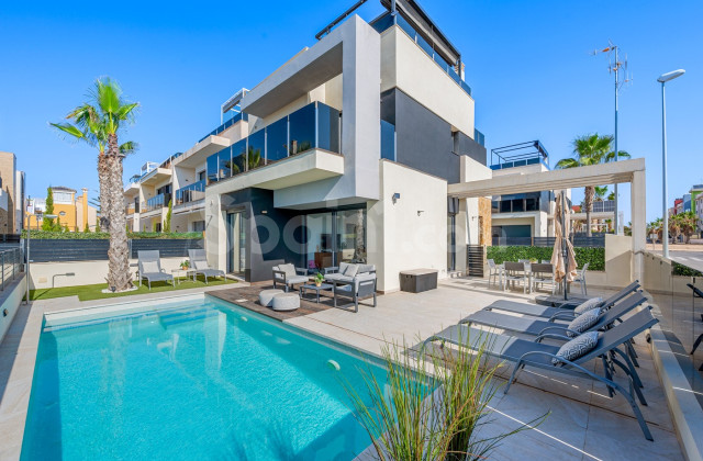 Villa - Bruktbolig - Orihuela Costa - Lomas de Cabo Roig