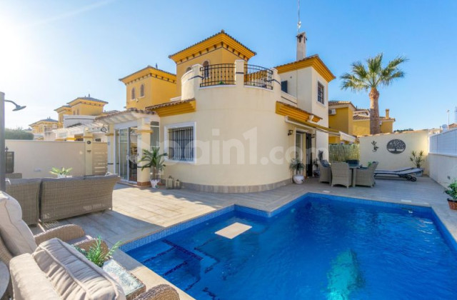 Villa - Bruktbolig - Orihuela Costa - Los Altos