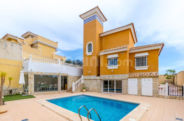 Villa - Bruktbolig - Orihuela Costa - Orihuela Costa