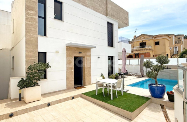 Villa - Bruktbolig - Orihuela Costa - Villamartín