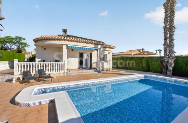 Villa - Bruktbolig - Orihuela - Playa Flamenca