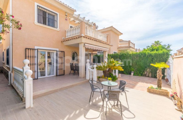 Villa - Bruktbolig - Torrevieja - Los Altos