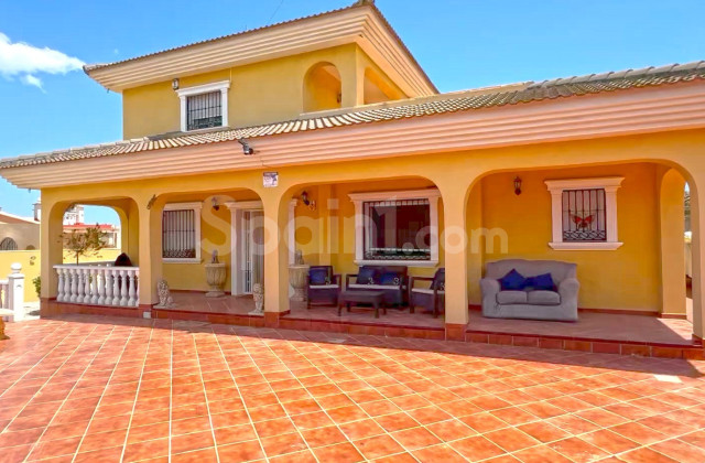 Villa - Bruktbolig - Torrevieja - Los Balcones - Los Altos del Edén