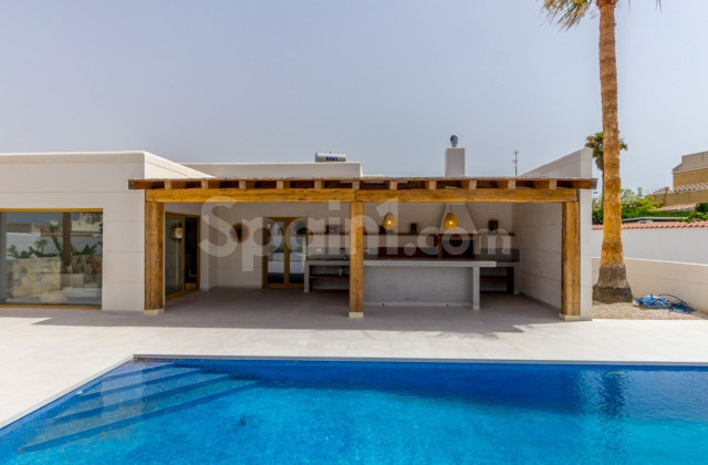 Villa - Bruktbolig - Torrevieja - Torreta Florida
