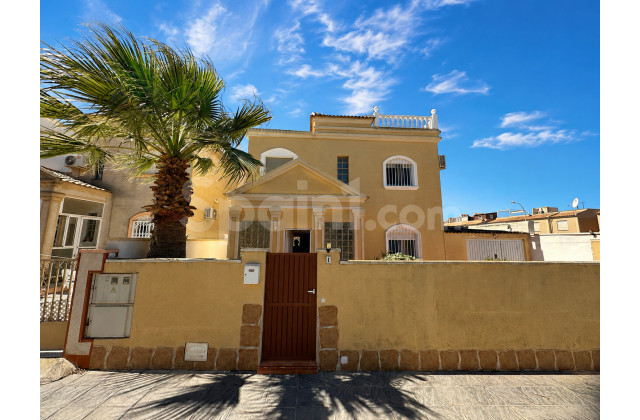 Villa - Bruktbolig - Torrevieja - Torrevieja