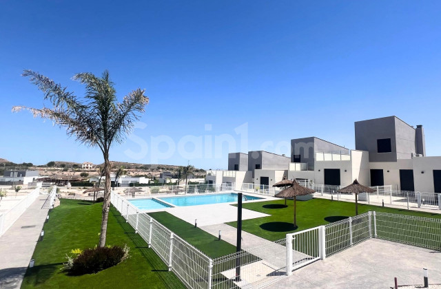 Villa - New Build - BAOS Y MENDIGO - Altaona Golf And Country Village