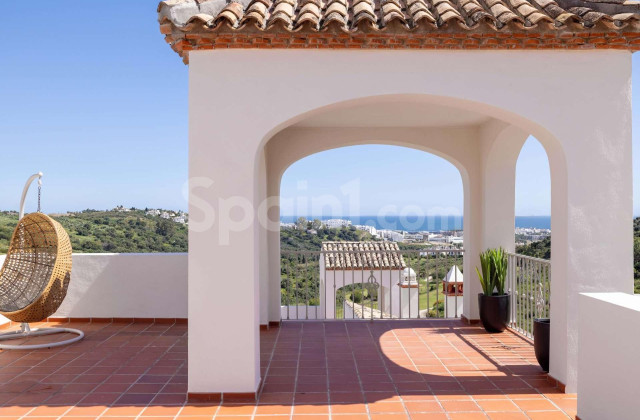 Villa - Nueva construcción  - Estepona - Azata Golf