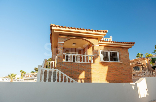 Villa - Nueva construcción  - Rojales - S-71017