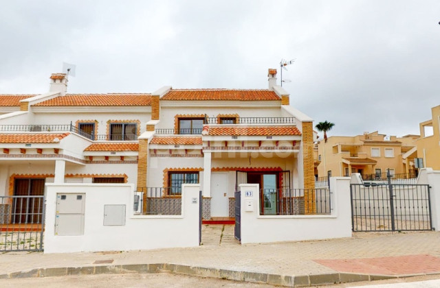 Villa - Nueva construcción  - San Miguel de Salinas - San Miguel de Salinas