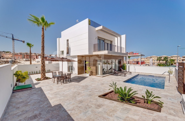 Villa - Nueva construcción  - San Miguel de Salinas - San Miguel de Salinas