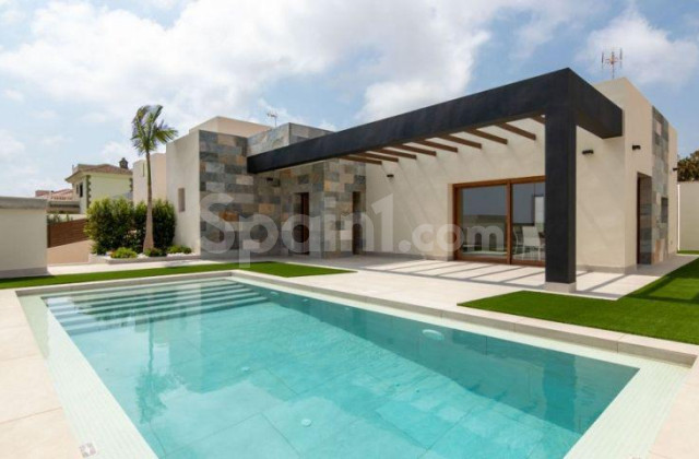 Villa - Nueva construcción  - Torrevieja - Los Altos