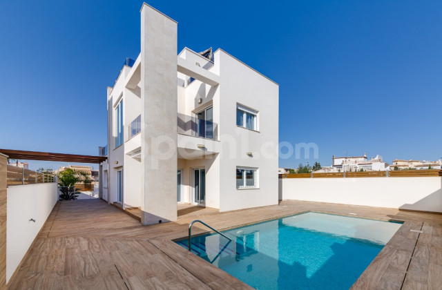 Villa - Nueva construcción  - Torrevieja - Torrevieja
