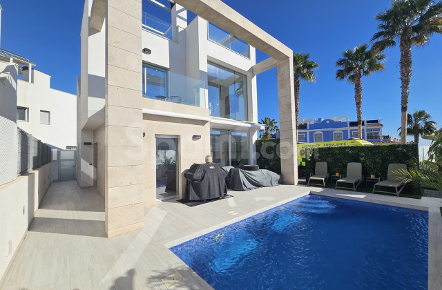 Villa - Resale - Cabo Roig - Cabo Roig