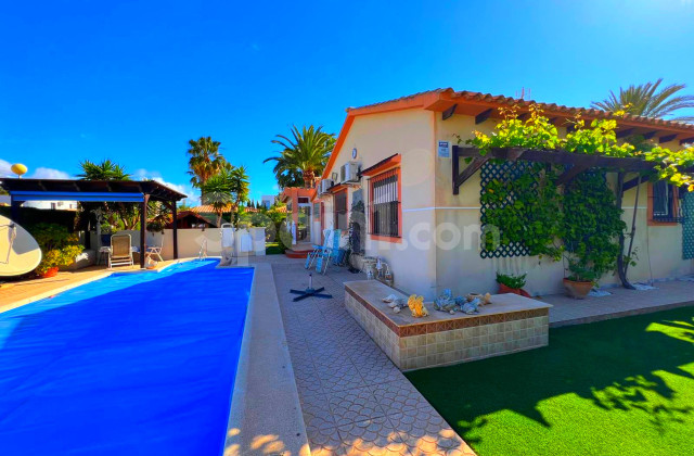 Villa - Resale - Cabo Roig - Cabo Roig