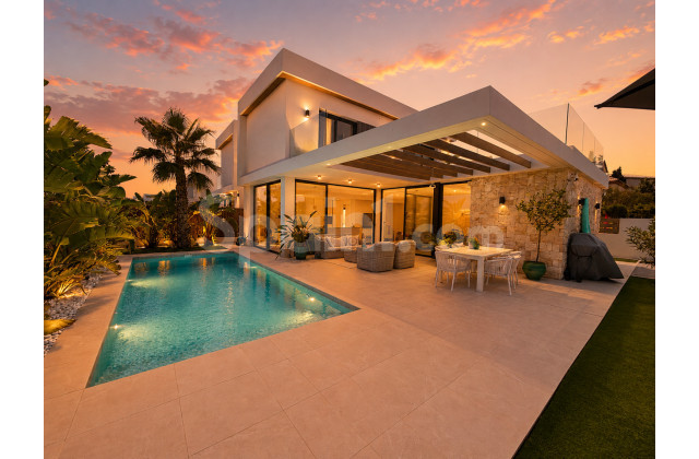 Villa - Resale - Cabo Roig - Cabo Roig