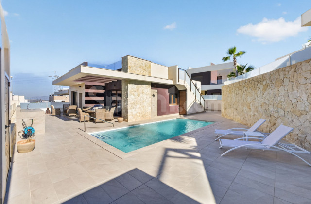 Villa - Resale - Ciudad Quesada/Rojales - CV-82495