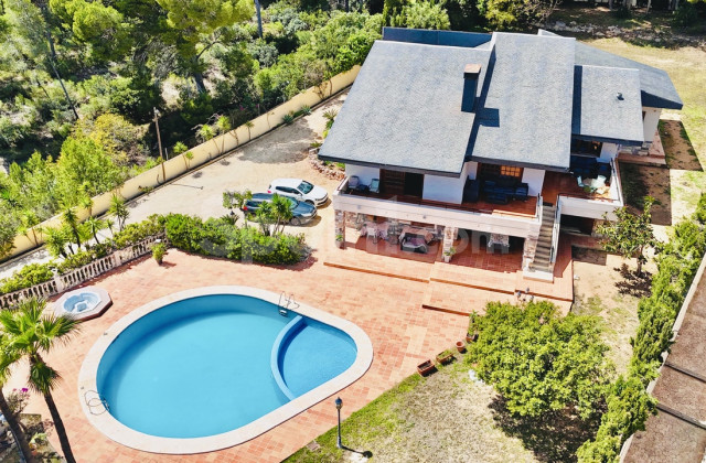 Villa - Resale - La Nucía - La Nucía