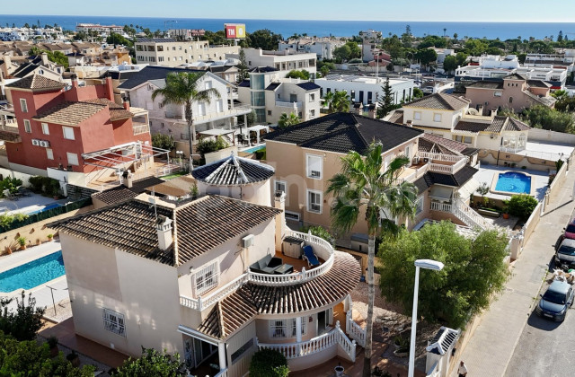 Villa - Resale - La Zenia - La Zenia