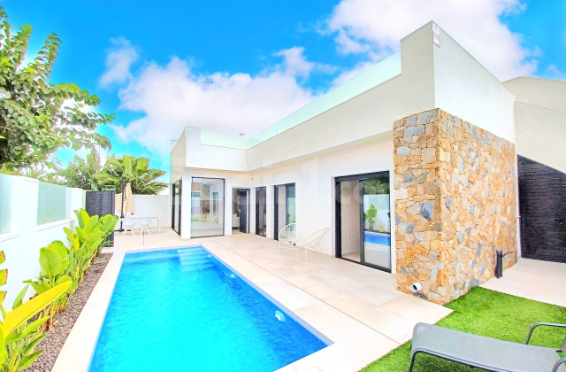 Villa - Resale - Pilar de la Horadada - Pilar de la Horadada
