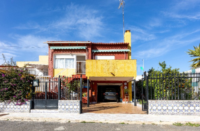 Villa - Resale - Punta Prima - Punta Prima