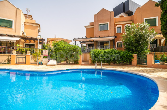 Villa - Resale - TORREVIEJA - Los Balcones