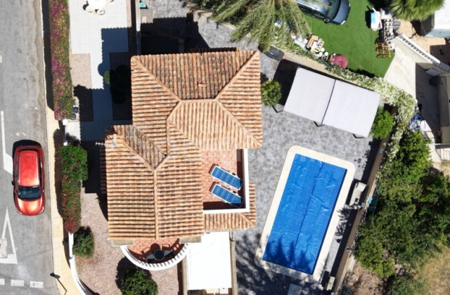 Villa - Resale - Villamartín - Costa Blanca