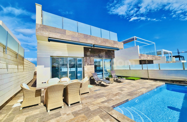 Villa - Resale - Villamartín - Villamartin