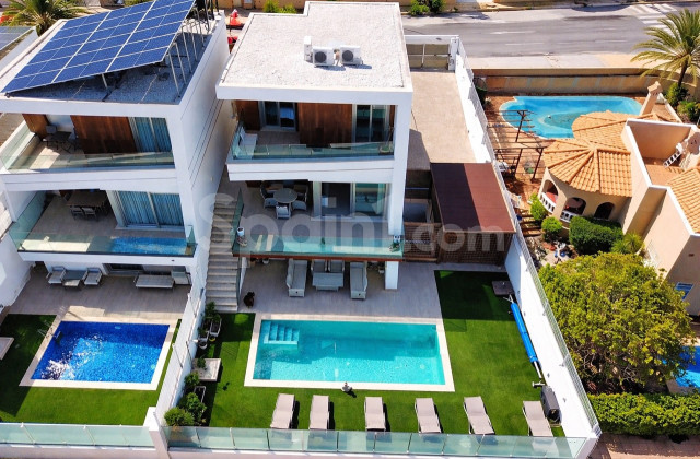 Villa - Resale - Villamartín - Villamartin