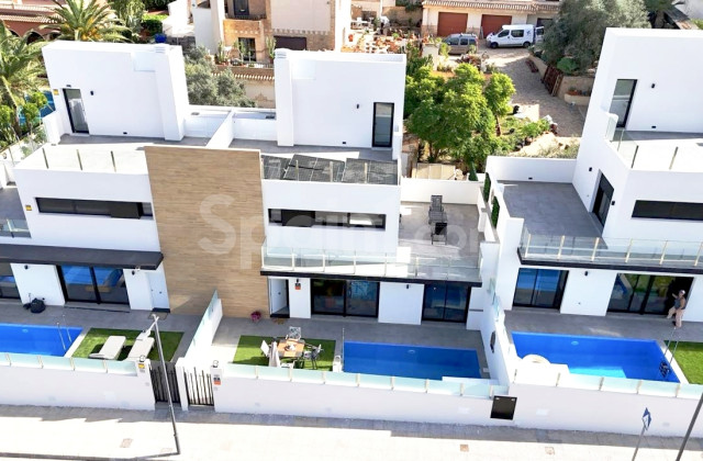 Villa - Resale - Villamartín - Villamartin