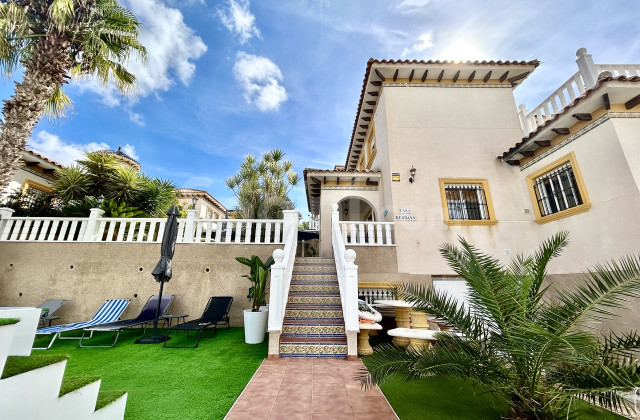 Villa - Resale - Villamartín - Villamartin