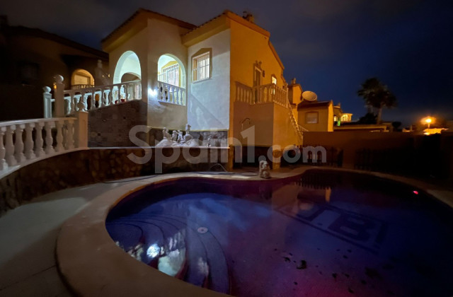 Villa - Segunda mano - Ciudad Quesada - Ciudad Quesada