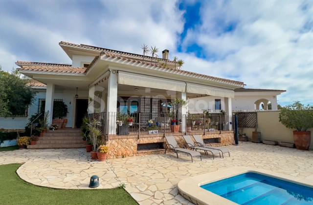 Villa - Segunda mano - Dehesa de Campoamor - Campoamor