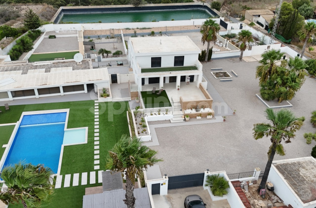 Villa - Segunda mano - Los Montesinos - Los Montesinos