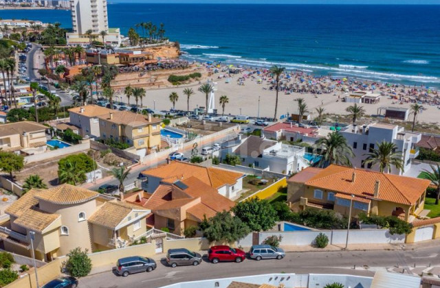 Villa - Segunda mano - Orihuela Costa - La Zenia
