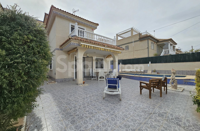 Villa - Segunda mano - Villamartín - Villamartin