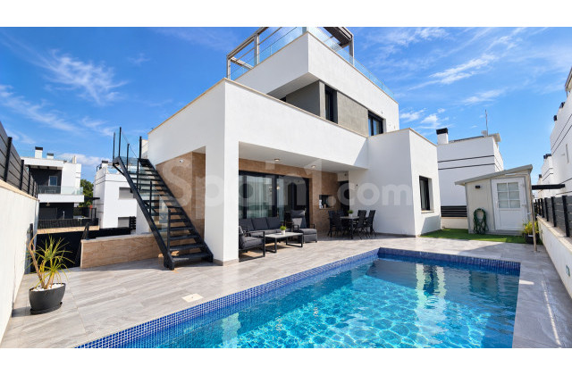 Villa - Segunda mano - Villamartín - Villamartin