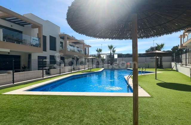 Wohnung - Resale - Orihuela Costa - Villamartin