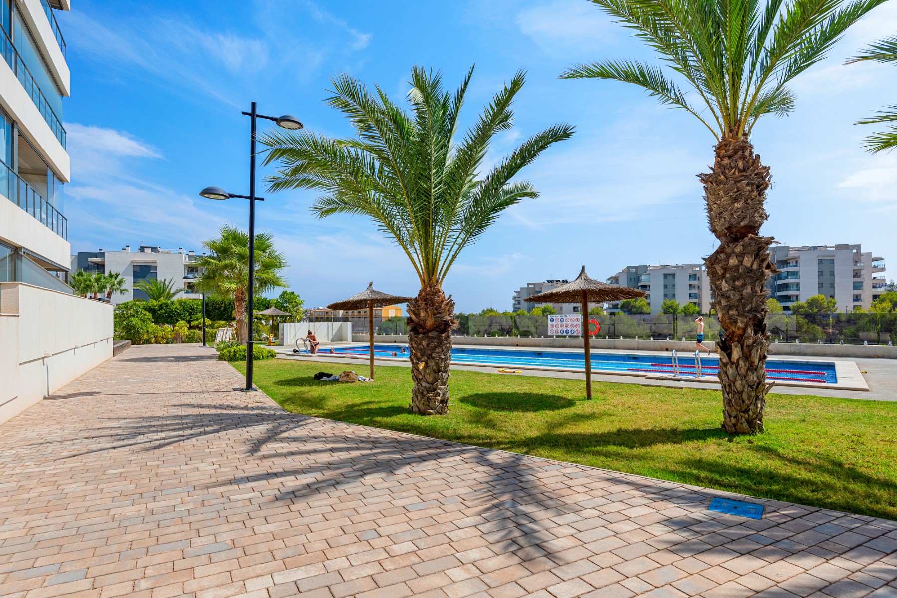 SBE1043 — Orihuela Costa bild 33