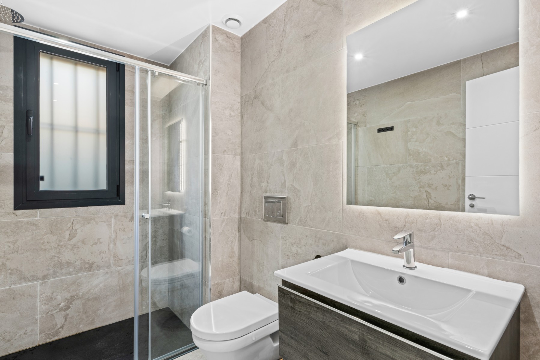 SB1037 — Orihuela-Costa bild 26