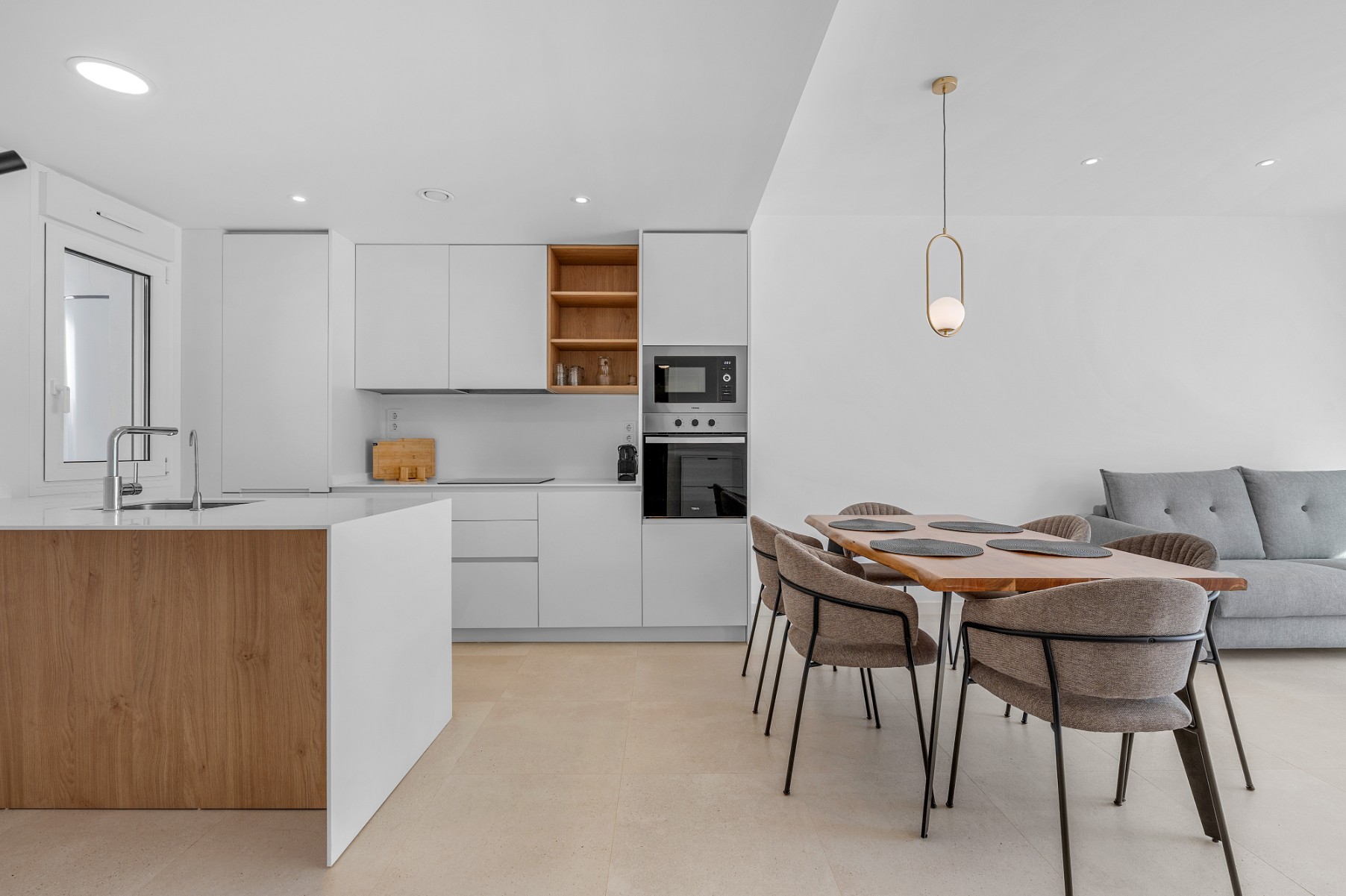 SBE1088 — Pilar de la Horadada bild 2