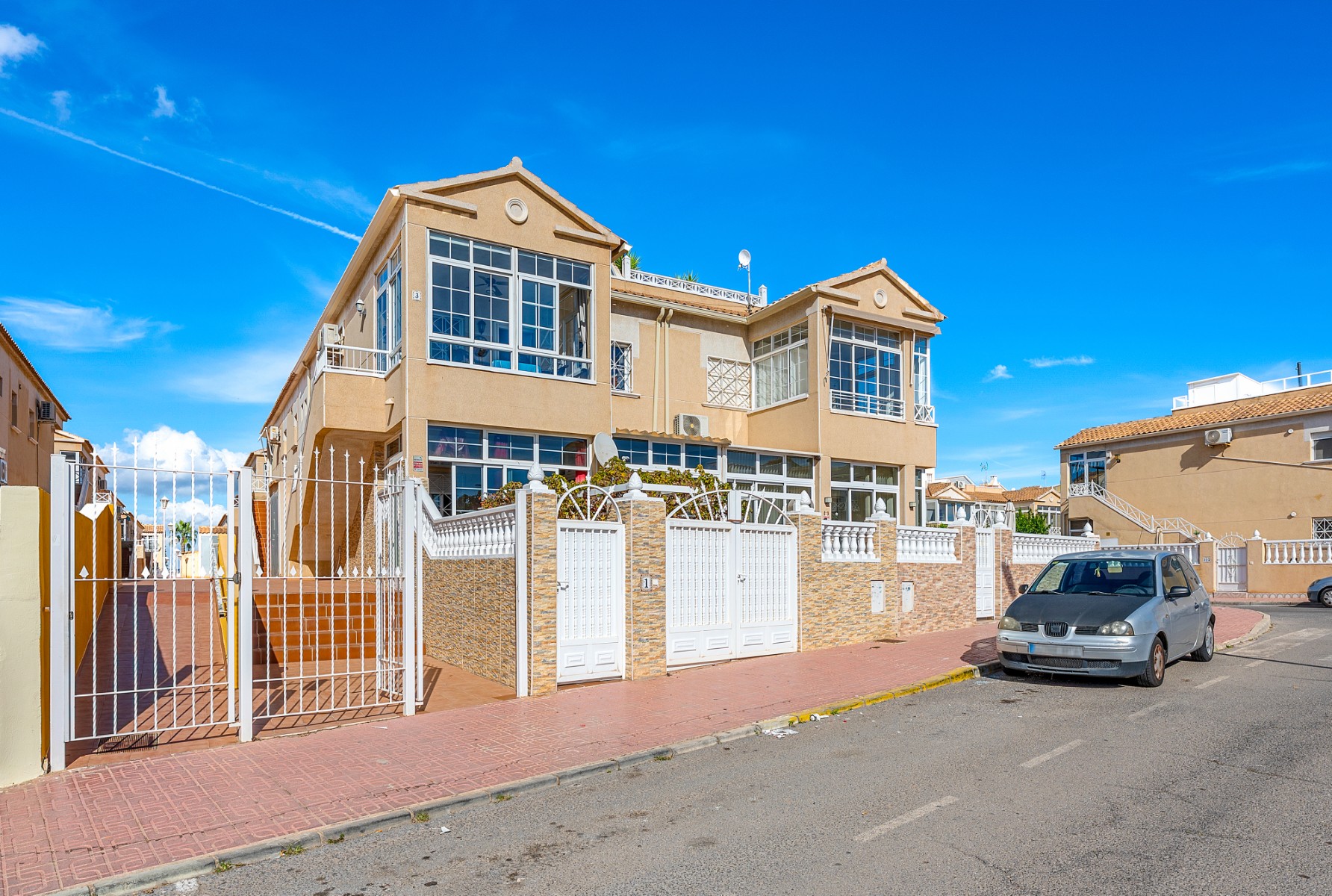 SBE1087 — Torrevieja – bild 1