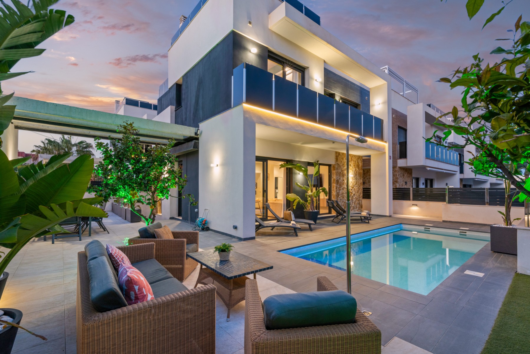 SBE1092 — Orihuela Costa – bild 1