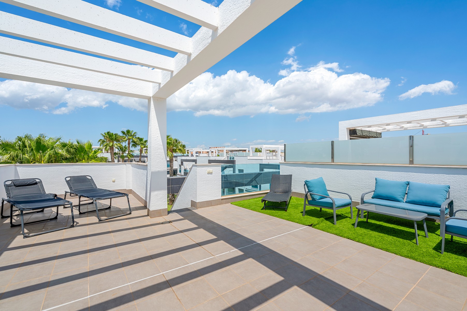 SB1106 — Orihuela Costa bild 2